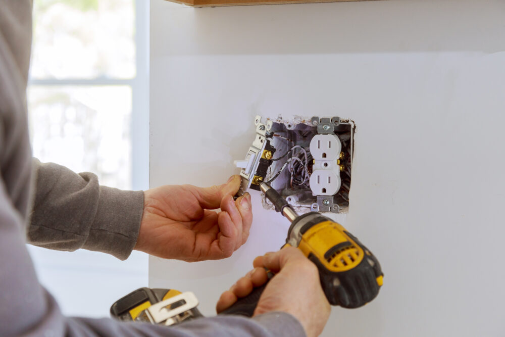 Revitalizing Your Power Supply: The Importance of Prompt Electrical Outlet Replacement